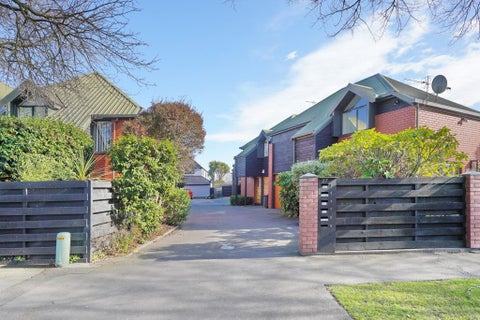 8/27 Darvel Street, Riccarton, Christchurch