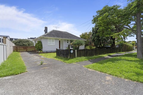 92 Kings Road, Panmure, Auckland