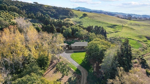 40B Top Road, Patetonga