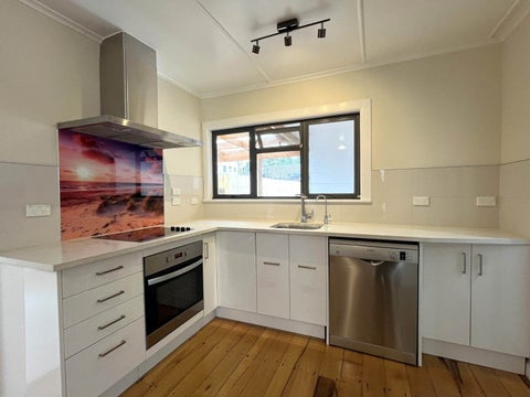 16 Arney Road, Ranui, Auckland
