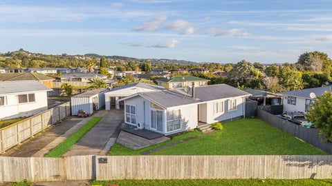 24 President Avenue, Papakura, Papakura