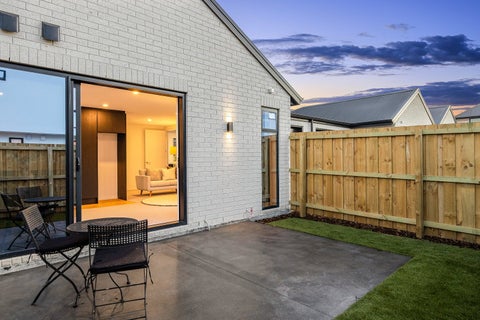 198 Main North Road, Redwood, Christchurch