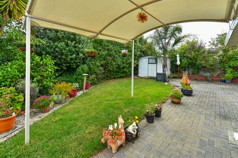 2/7 Saints Court, Manurewa, Auckland