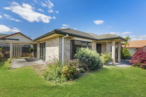 22 Elderton Avenue, Pyes Pa, Tauranga