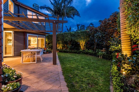 2/12 Rewiti Avenue, Takapuna, Auckland
