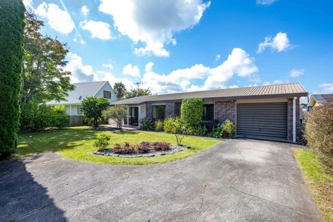 186B Clarkin Road, Fairfield, Hamilton