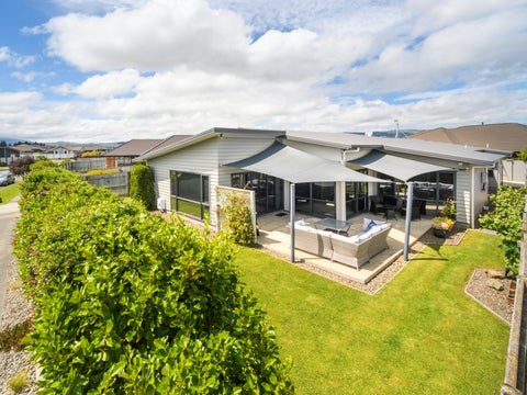 48 Rosalie Terrace, Kelvin Grove, Palmerston North