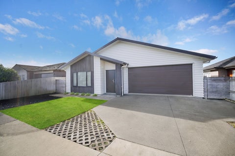 10 Vintry Drive, Huapai, Kumeu