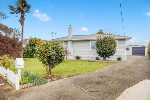10 Peters Avenue, Cloverlea, Palmerston North