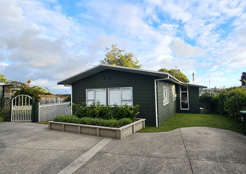 5 Cambridge Road, Judea, Tauranga
