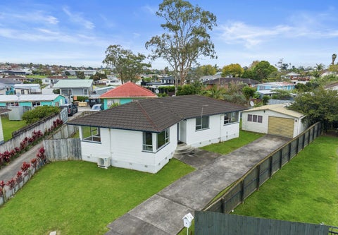 8 Aldo Place, Clover Park, Auckland