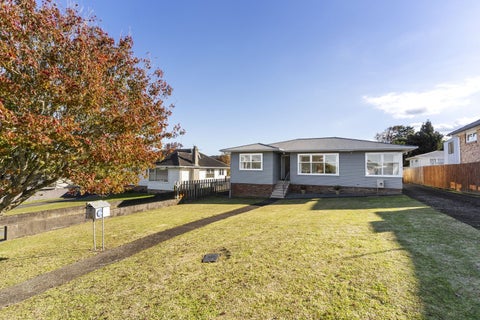 21 Taupo Street, Green Bay, Auckland