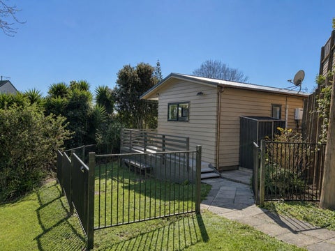 26 Fratley Avenue, Farm Cove, Auckland