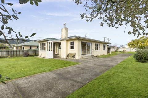242 Ranzau Road, Hope, Richmond