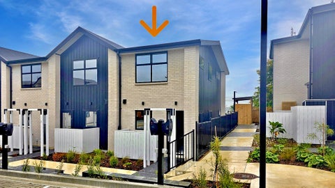 1/23 Awaroa Road, Sunnyvale, Auckland