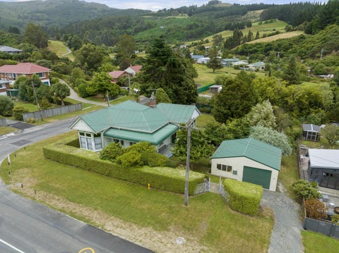 20 Mill Street, Sawyers Bay, Port Chalmers
