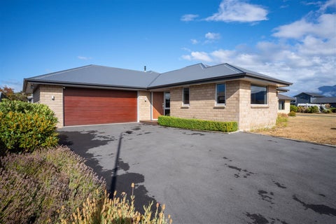 16 Cunaris Way, Te Anau, Te Anau