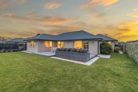 4 Te Whenu Crescent, Marshland, Christchurch