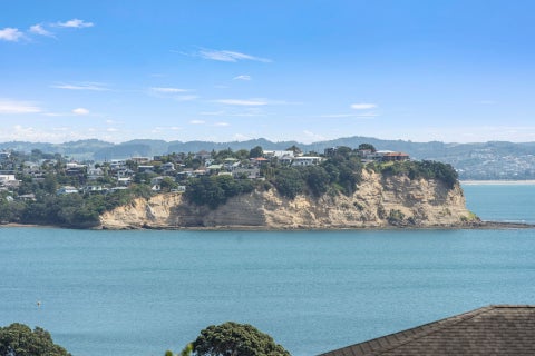 86 Tiri Road, Matakatia, Whangaparaoa