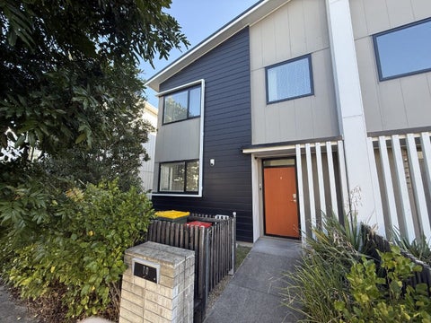 10 Pukewhero Rise, Westgate, Auckland