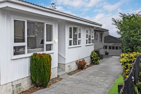 2/346 Richardson Road, Mount Roskill, Auckland