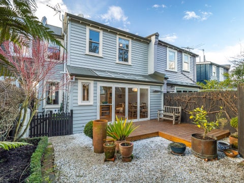 12 Adam Street, Dunedin Central, Dunedin