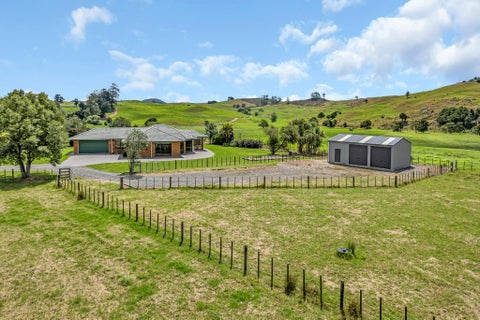 112 Maungakaramea Road, Whangarei