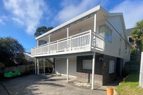 2/95 Langana Avenue, Browns Bay, Auckland