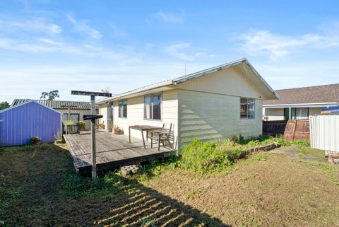 2/33 Secretariat Place, Randwick Park, Auckland