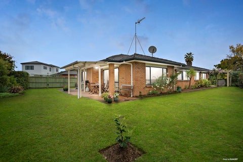 17 Lothian Brae, Wattle Downs, Auckland