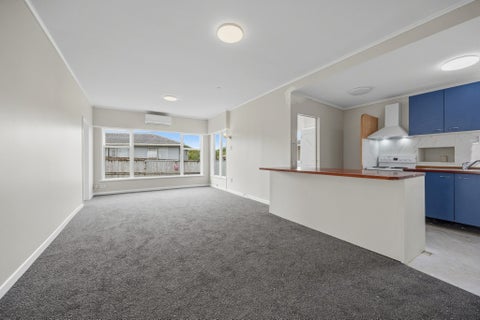 52 Forest Hill Road, Henderson, Auckland