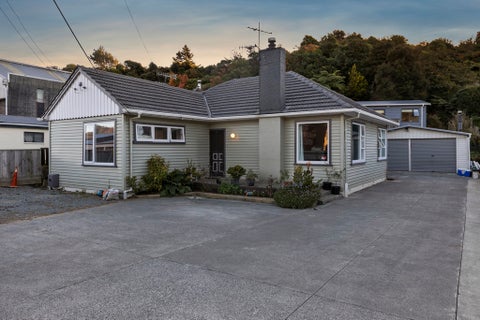 14 George Street, Stokes Valley, Lower Hutt