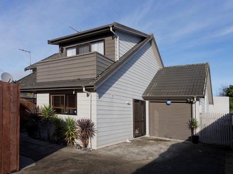 2 Rangitira Avenue, Palmerston North, Palmerston North