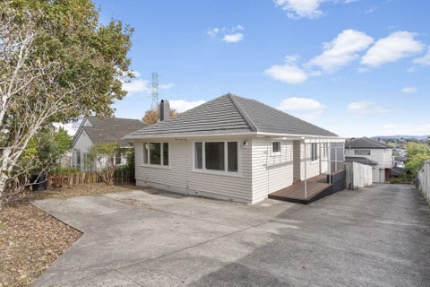 99 Oakdale Road, Mount Roskill, Auckland