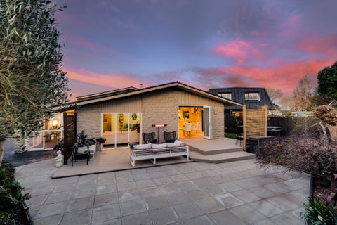 25 Hillcrest Place, Avonhead, Christchurch
