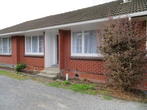 2/26 Riverbank Street, Ebdentown, Upper Hutt