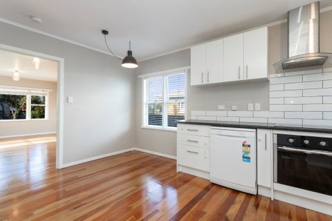 44 Alma Crescent, Papakura, Papakura