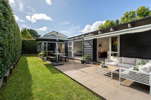 1/52 Norwood Road, Bayswater, Auckland