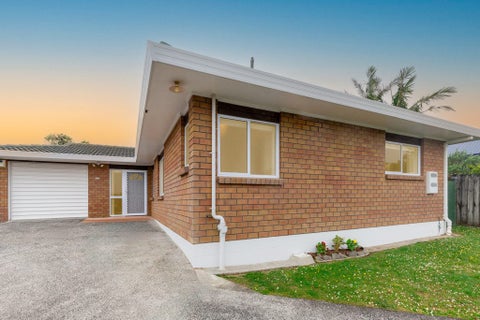 1/100 Rhinevale Close, Henderson, Auckland
