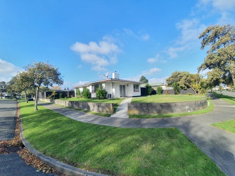 24 Motuoapa Place, Kelvin Grove, Palmerston North