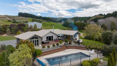 51 Redwood Park Road, Redwood Valley, Richmond