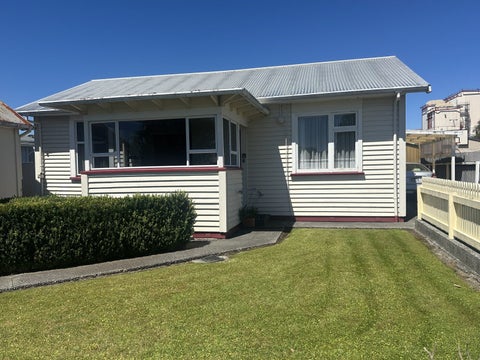 48 Hoffman Street, Hokitika