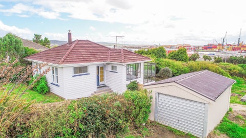 201 Barrow Street, Bluff
