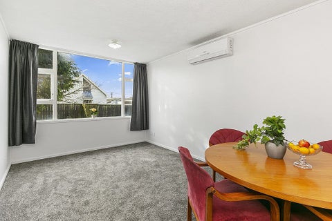 1/41 Barber Grove, Moera, Lower Hutt