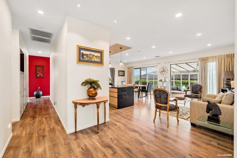 9 Ian Gordon Lane, Orewa, Orewa
