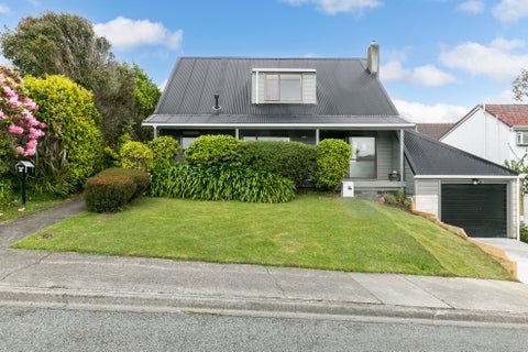 16 Abilene Crescent, Churton Park, Wellington