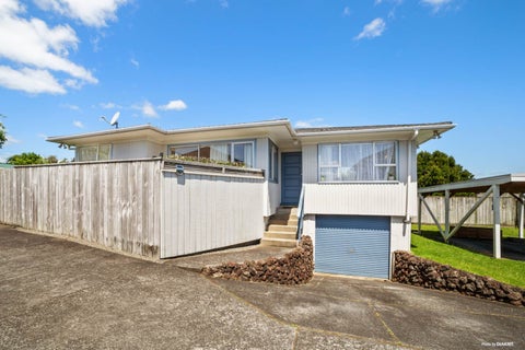 1/25A Edgeworth Road, Glenfield, Auckland