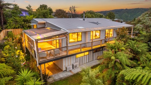 17 Seymour Grove, Kingsley Heights, Upper Hutt