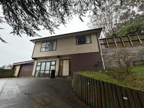 15 Halswater Drive, Churton Park, Wellington