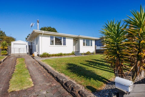 18 Anakiwa Street, Kelvin Grove, Palmerston North